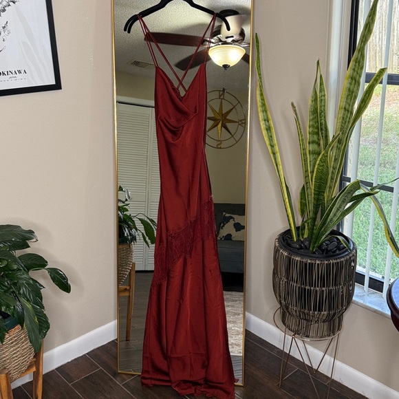 Meshki Chandra Burgundy lace silk Maxi Dress NWT - Picture 4 of 7